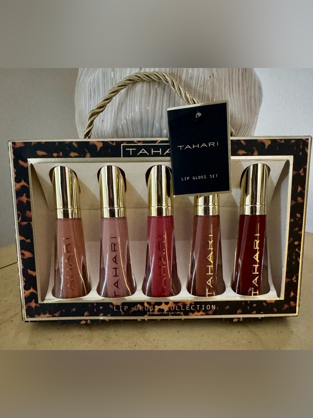 Tahari 5-Piece Lip Gloss Set in Nude, Rose, Red, Brown, Berry
